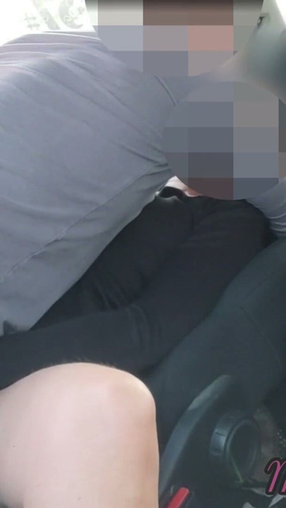 Dogging my wife in public car parking jerks off and fucks an voyeur - MissCreamy | Clip 1