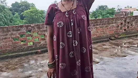 Desi Neha Bhabhi First Time Sex