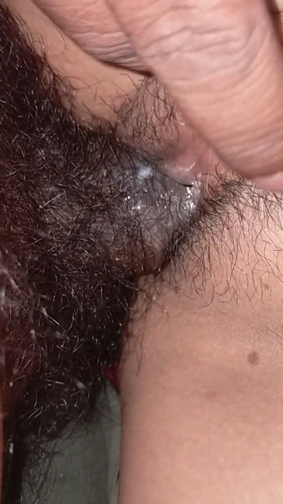 virgin choot checking | Clip 1