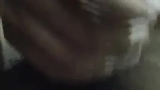 Bir komşus un karısı binmek istiyor