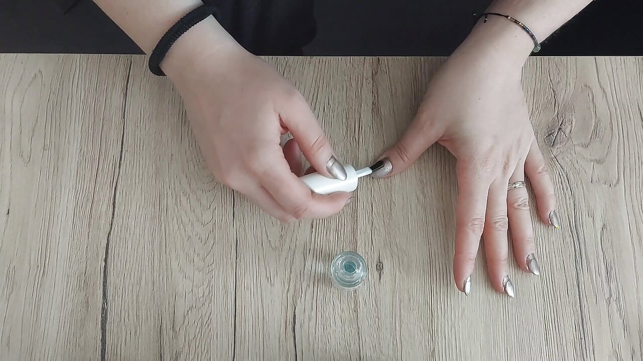 Nail Care Time - Simple Manicure Routine