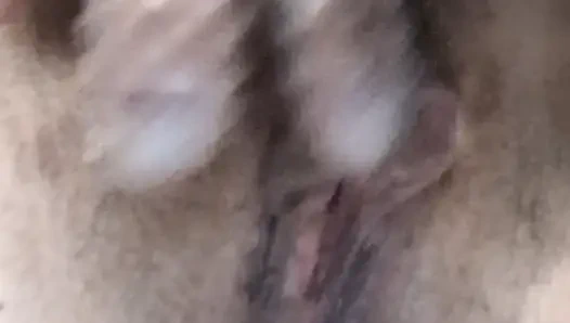 Трахаю пальцами мою киску и клитор новыми пальцами-игрушками