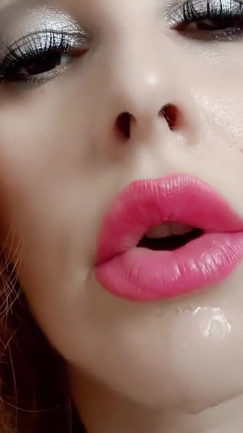 French kisses | Clip 1