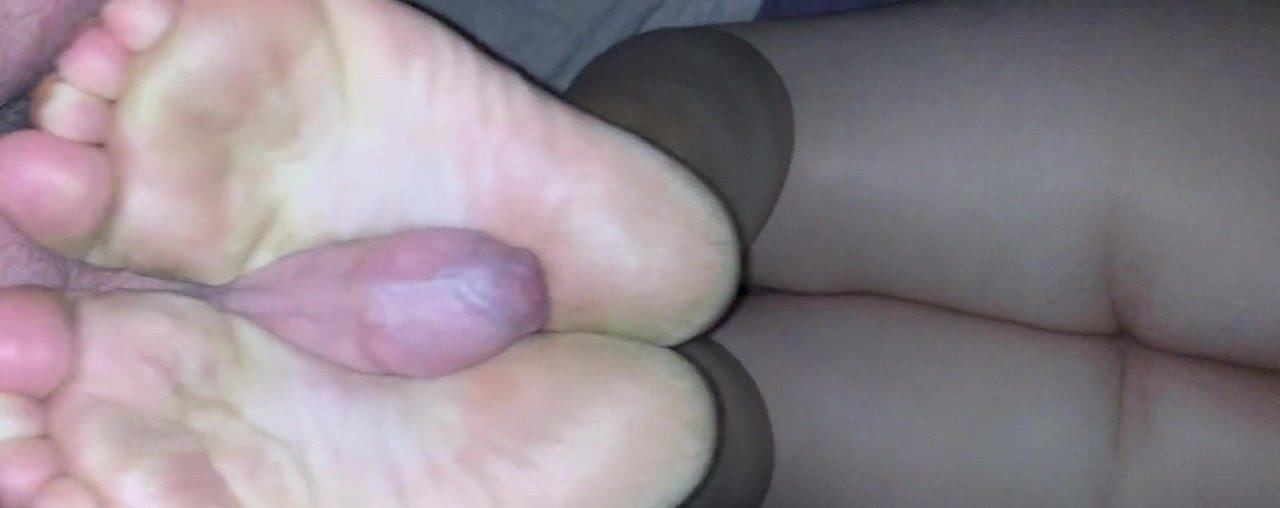 Cum on soles