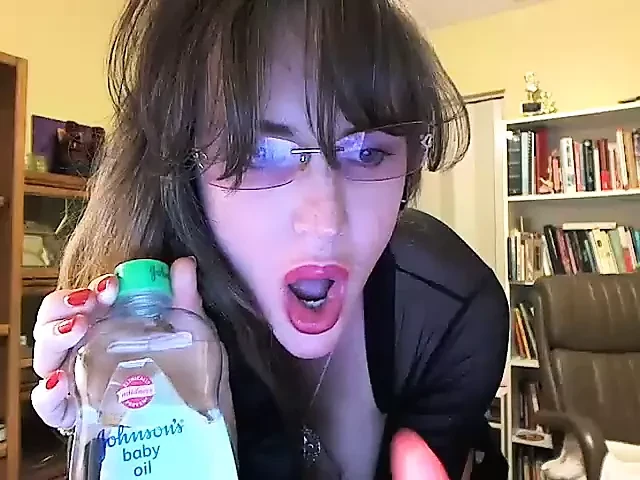 12092016 KarenLV Huge Tease