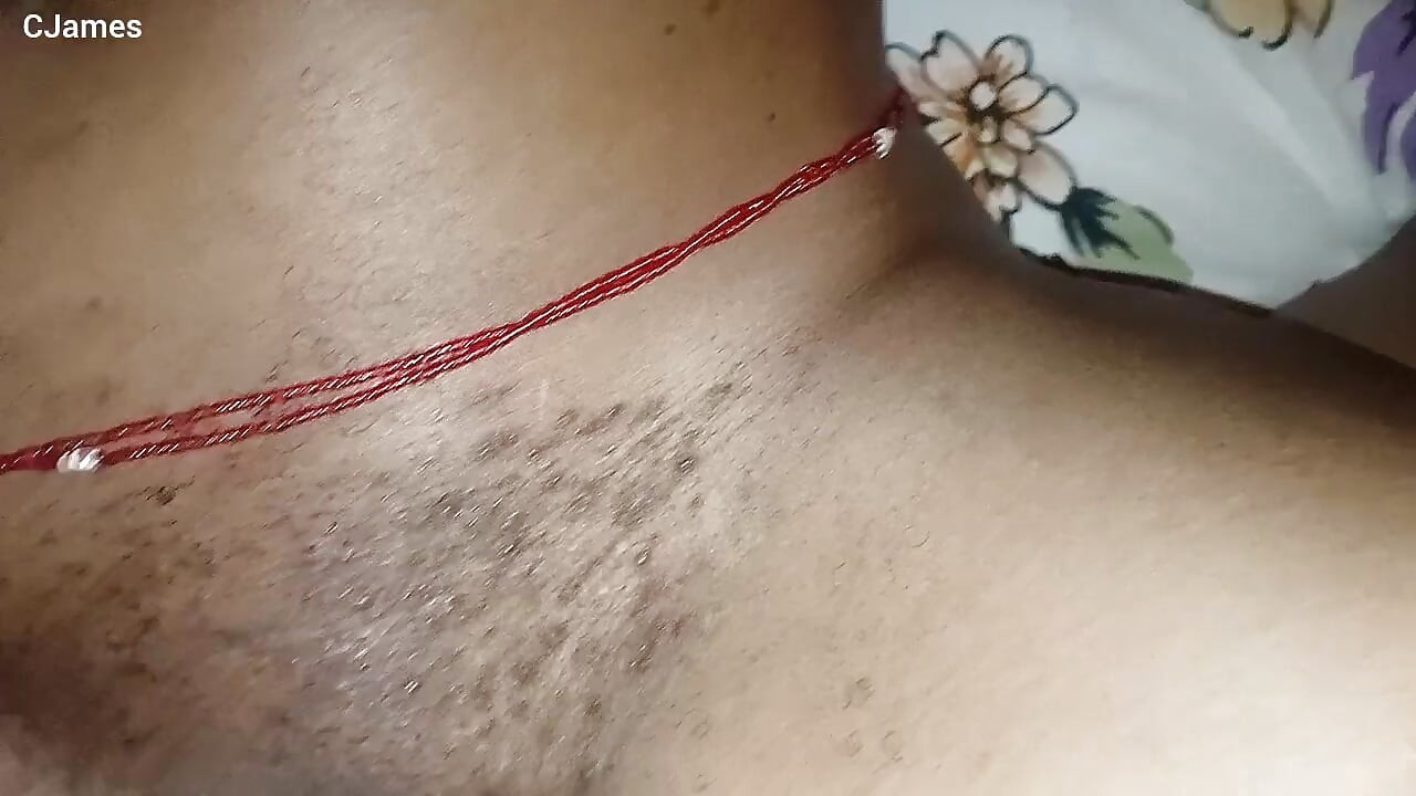 Sexo pela primeira vez com minha meia-irmã