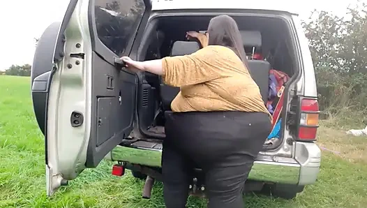 SSBBW großes mädchen große auto probleme