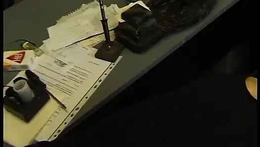 Spex esmer yarak emiyor ve bakış açısıyla domaltılıyor