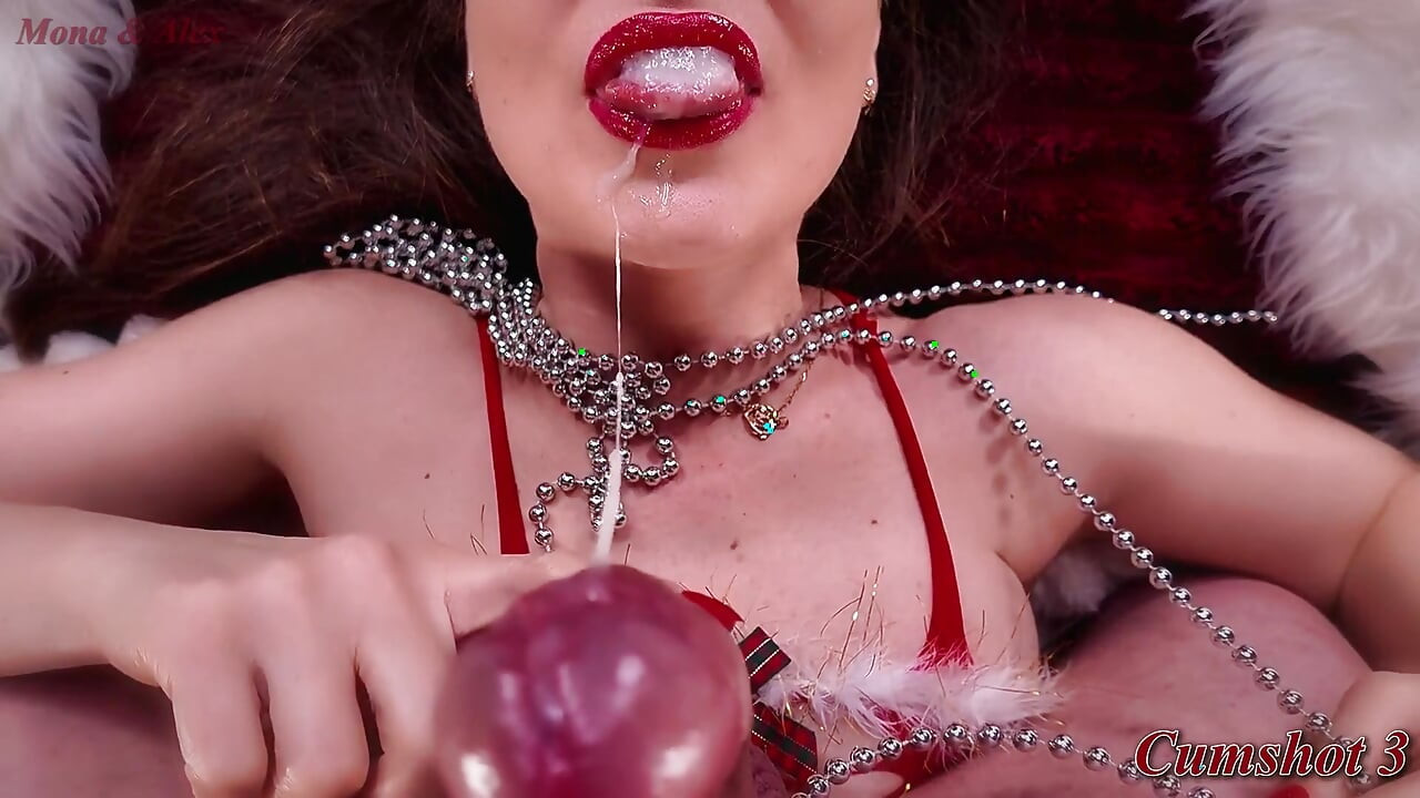 Santa's Shiny Surprise: Long Chain Edge to 5 Swallowed Blast