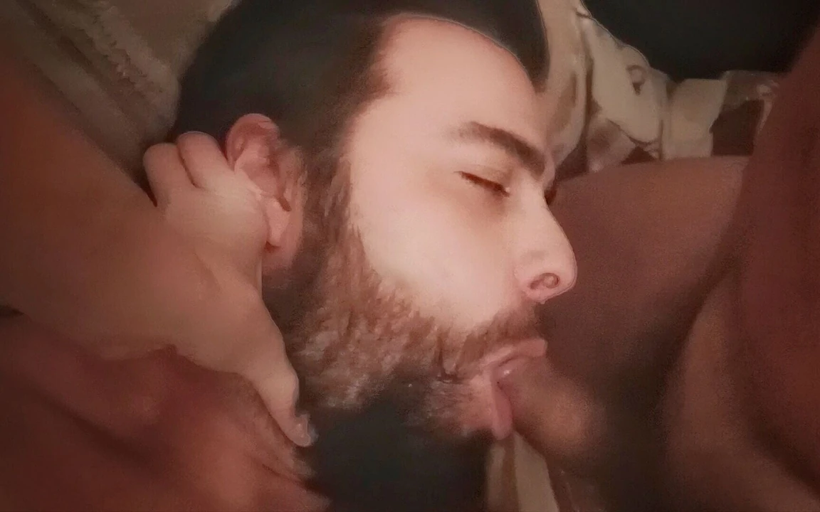 Cuckold threesome husband eat Stepdaddy's cum KellyAErick