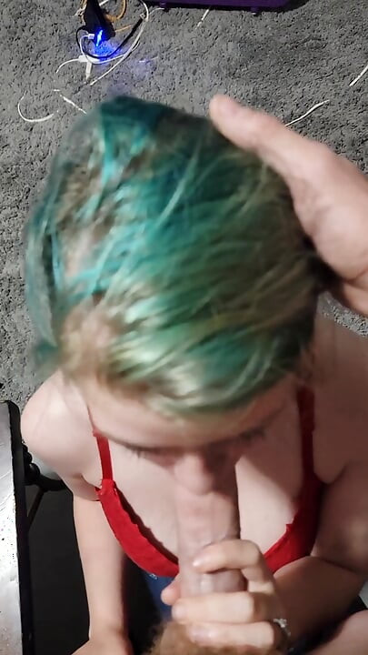 Ejaculating all over a pretty teens face in hot POV