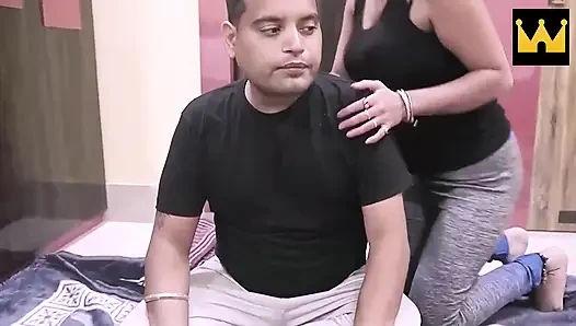 Masseur Fucked the Client During the Session
