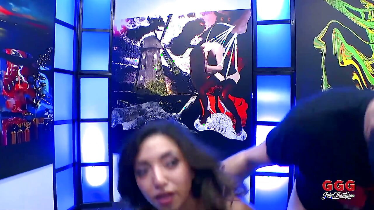 Sperma Latina Takes Extreme Bukkake Gangbang
