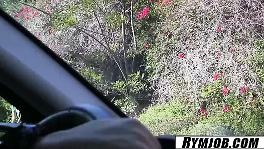 RYMJOB - Лиза Роу лижет очко его задницы у бассейна