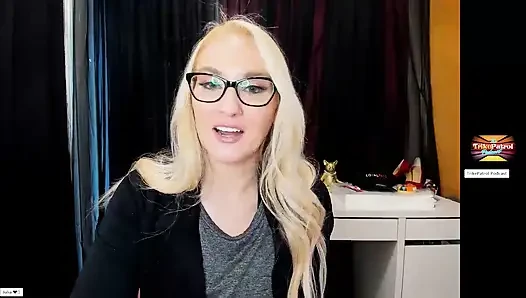Trikepatrol interview # 70 - Julia robbie