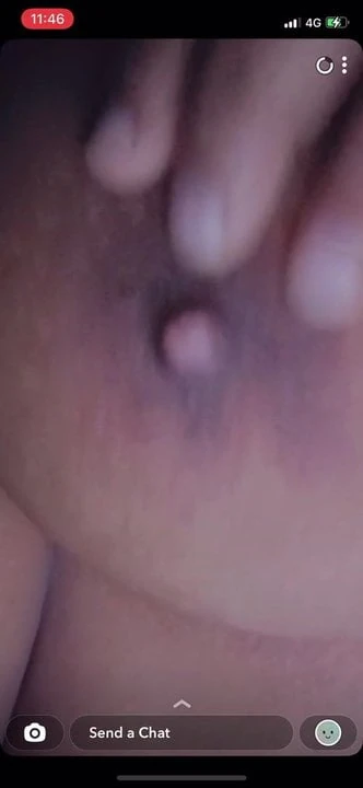 Girlfriend sent nudes and fingering deeply
