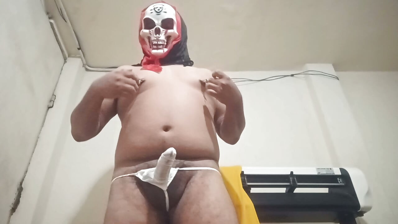 Erotski Halloween: mlijeko iz mog kurca za Noć vještica