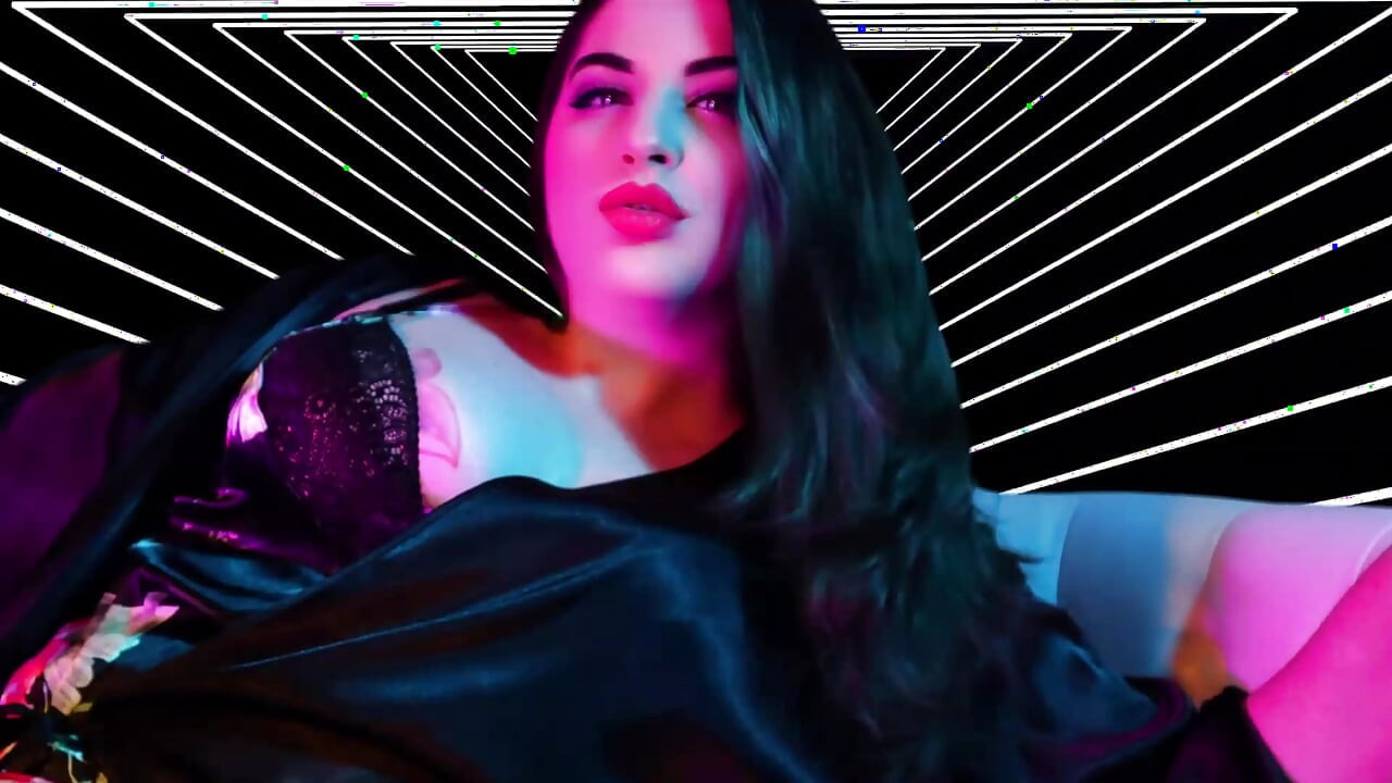 Được lập trình để làm hài lòng | Drone & Slave khẳng định cho Submi
