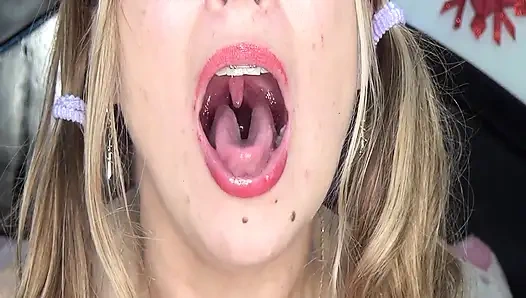 Супер извращенная шоу с большим виноградом