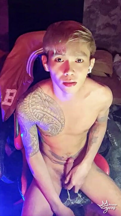Asian Twink Webcam Show Excerpt