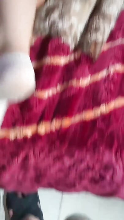 Minha esposa saudita tem uma buceta grande e peitos grandes