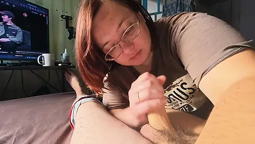 Close Up 4K Amateur Girlfriend Blowjob Curvy Brunette with Glasses Sucks and Strokes Cock