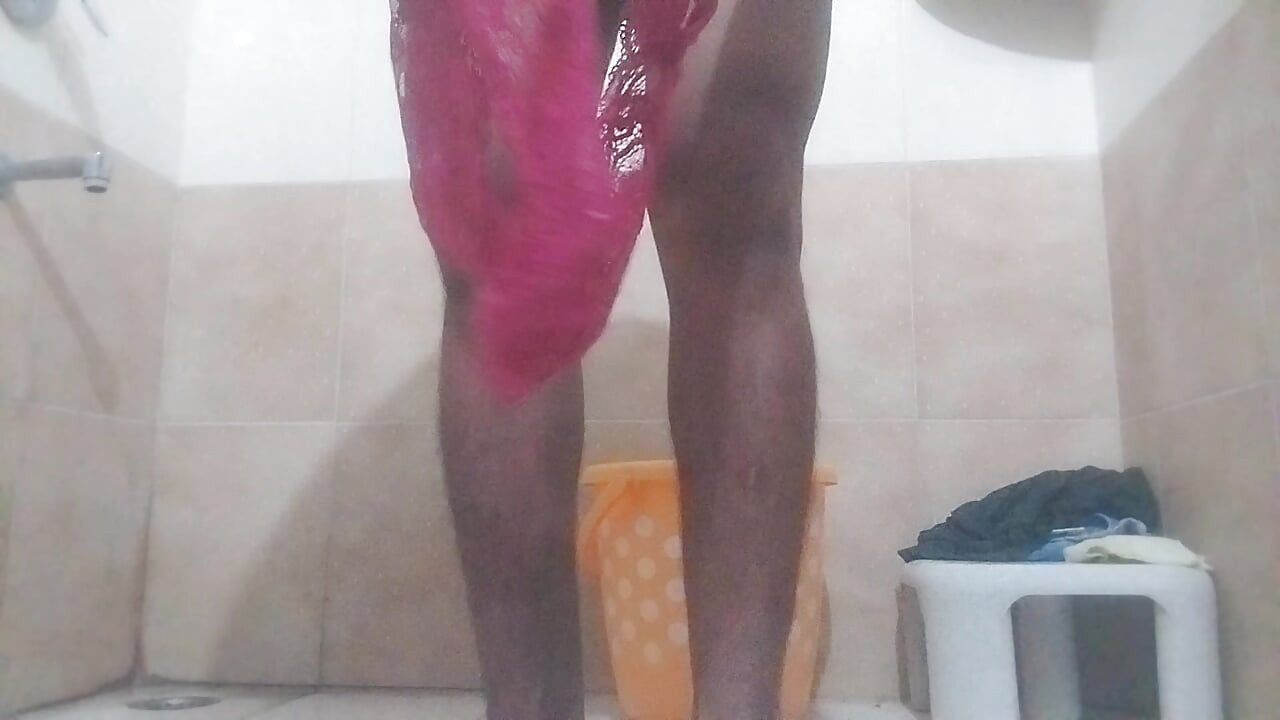 chut ki madam ki chddi ke sat sex h