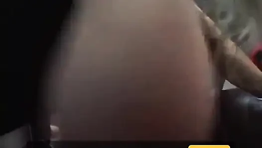 Milf mit dicken möpsen will diesen schwanz