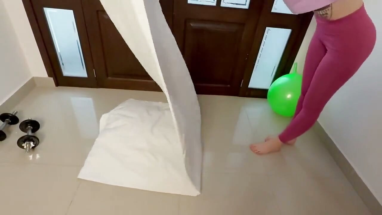 Gawin Natin ang Yoga Nang Magkasama