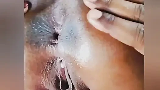 Horny Newly Married unsatisfied Indian Bhabhi Pussy Fingering Recording Viral Nude