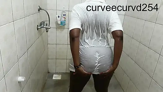 We Got Wet Twerked Sucked and Fucked: Bathroom Romance