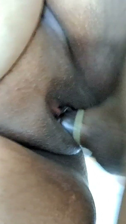 Fucking my stepmom's pussy missionary style | Clip 1