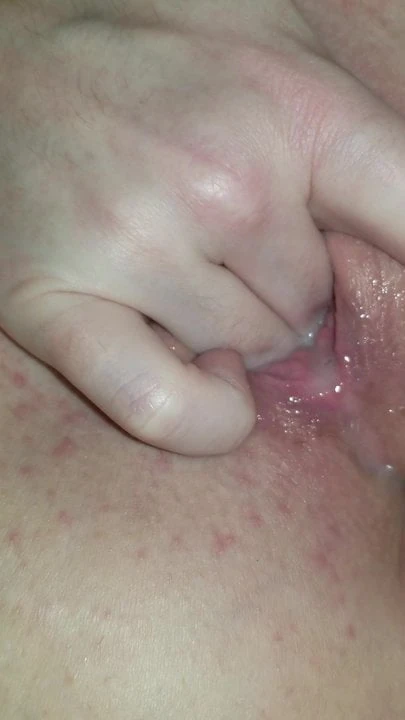 Wife fingering cum out