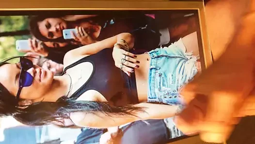 Rihanna boşalma anısına 23.7.2019