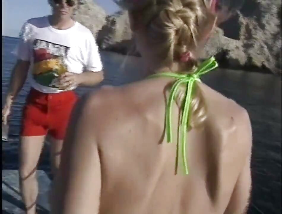 Sex orgy on the yacht pussy licking pussy fucking dildo playing