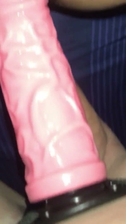 Big ass stepdaughter fucked in doggy-style by her stepdad until she ends up inside | Clip 1