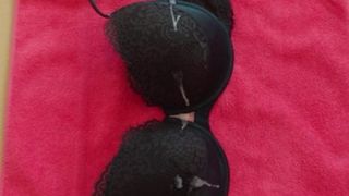 Cum on girlfriend's big bra