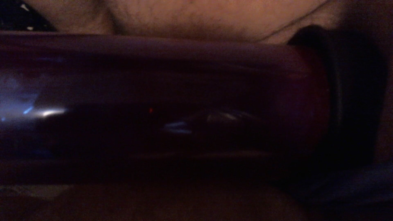 Penis pump applied