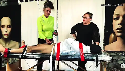 Dominatrix sahibe April - onu düzelt xhv