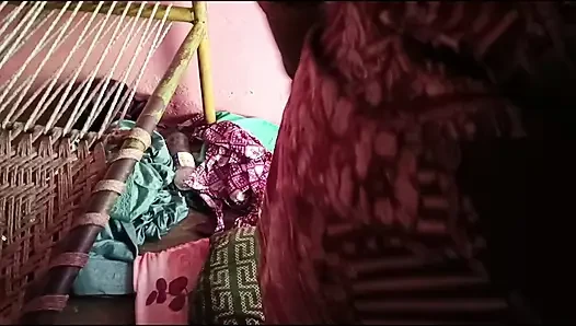 Оставил свою девушку раком у нее дома.