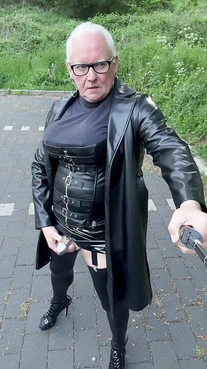 Sandra die Outdoorschwuchtel