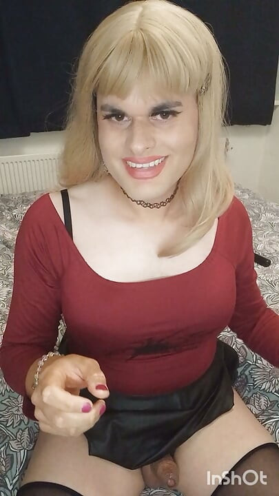 cant resist the urge to masturbate