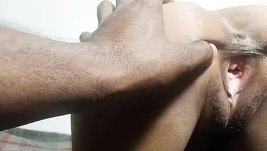 Puja bhabhi lund ki pyashi h  puja bhabhi ki chut me kitna mota lund jayega next 5time Dog se chudai karegi