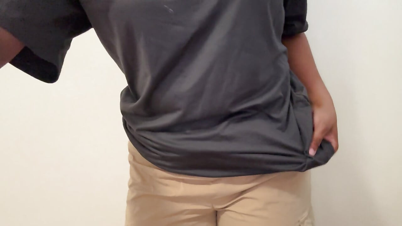 Awek desi kolej menunjuk-nunjukkan pepek berair dan pantat besarnya