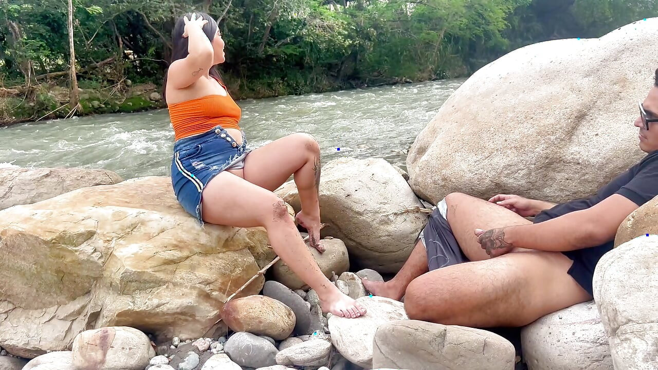 video shows Colombian student having sex in public at the Termotasajero River in Colombia