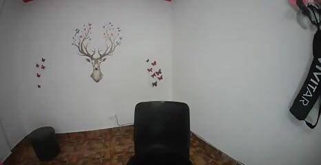 Otevírám můj zadek a šukám mi zadek