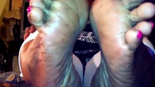 Mature ebony feet 5