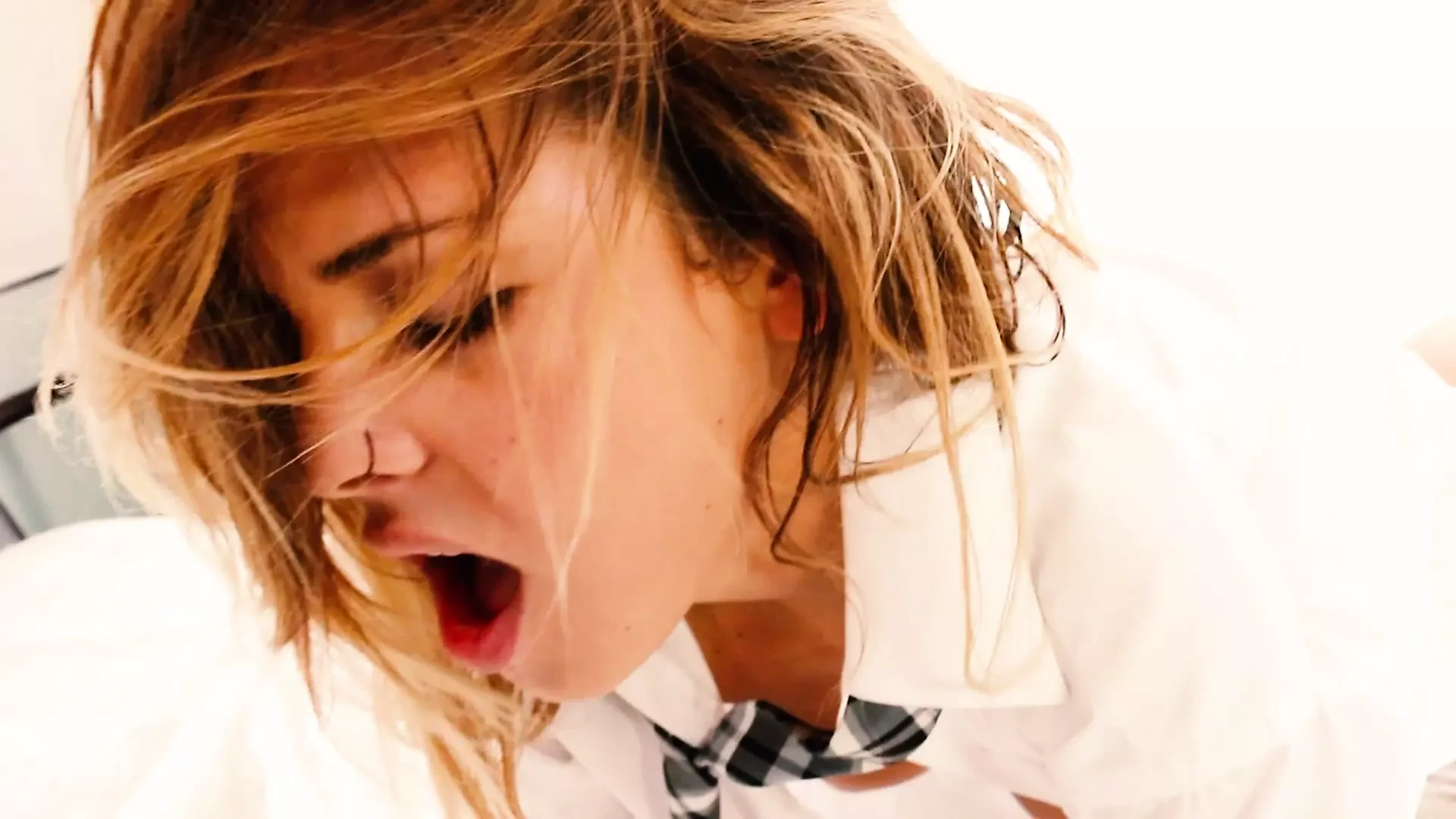 Keisha Grey aur paisley Parker ki shart aur snbndhon men kainchi chudaee