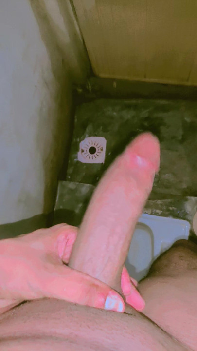 Masturbating in my washroom come on paki