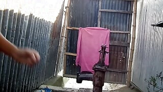Pertunjukan mandi awek viral panas Bangladesh bahagian 4